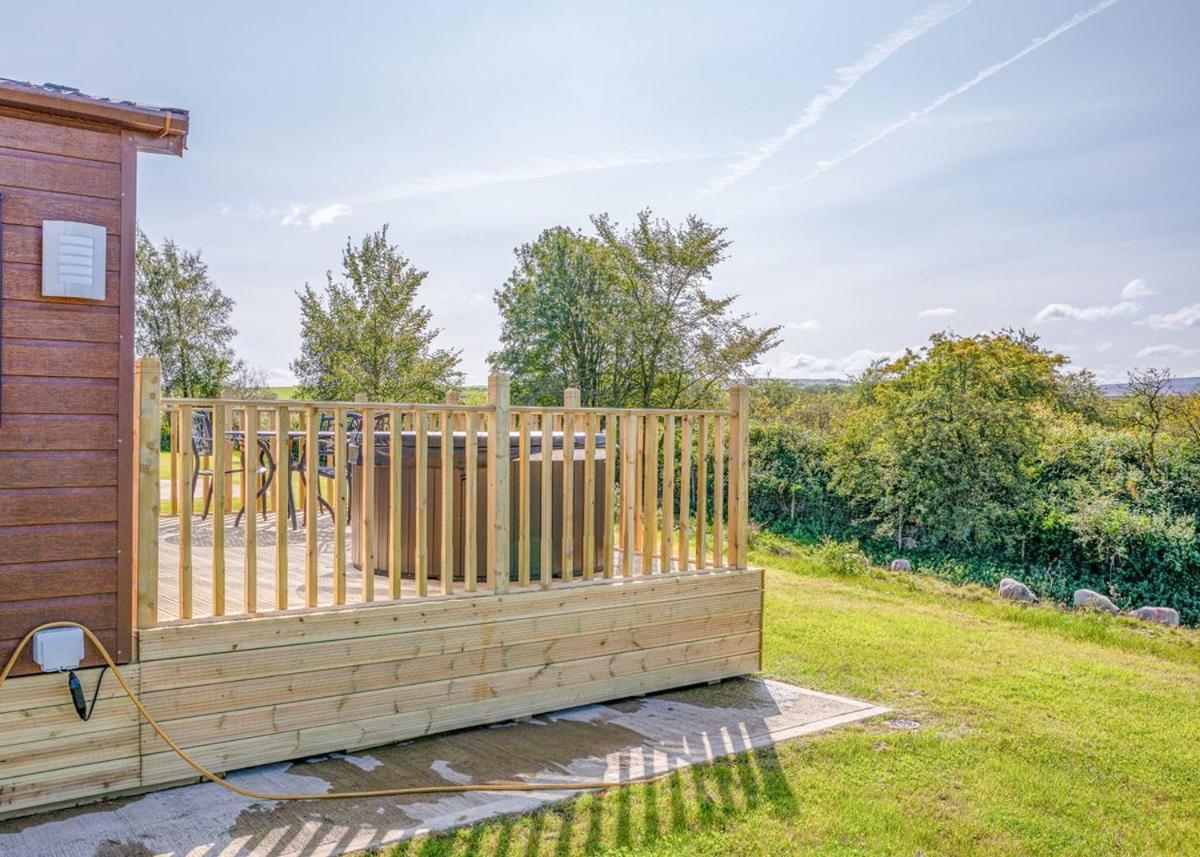 Great Harlow Views Newby  Экстерьер фото