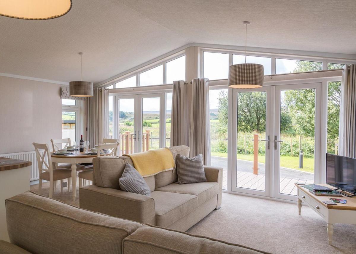 Great Harlow Views Newby  Экстерьер фото