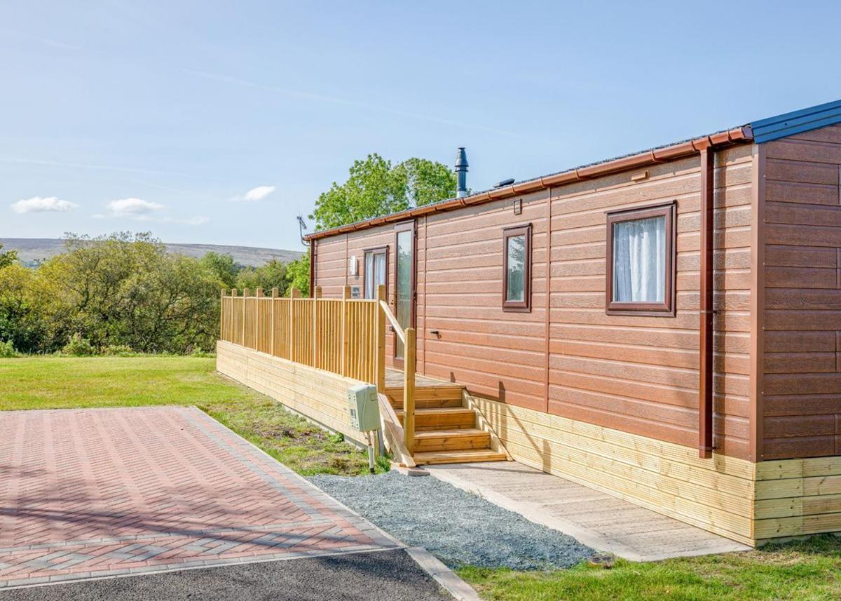 Great Harlow Views Newby  Экстерьер фото